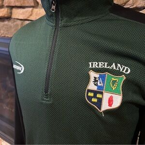 Green Ireland Quarter-Zip Pullover men’s size large.